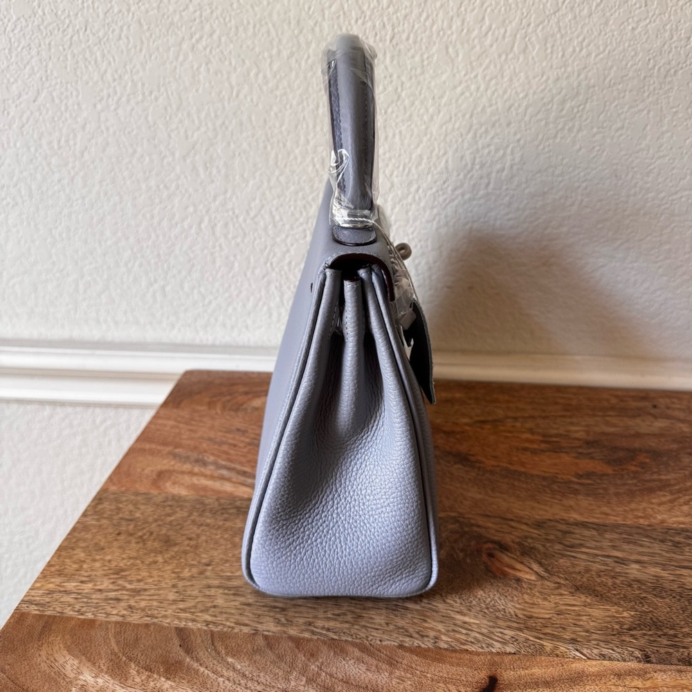 LEATHER INSIDE & OUT | Light Blue Gray 25 KL Belted Satchel Bag Top Handle S17 - Picture 5 of 12